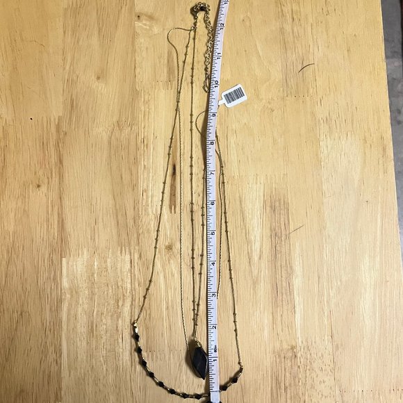 Three chain necklace with black stone - Picture 2 of 3